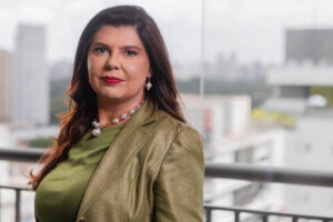 Justiça “analógica” no combate à violência sexual digital: dúvida técnica, demora institucional e revitimização
